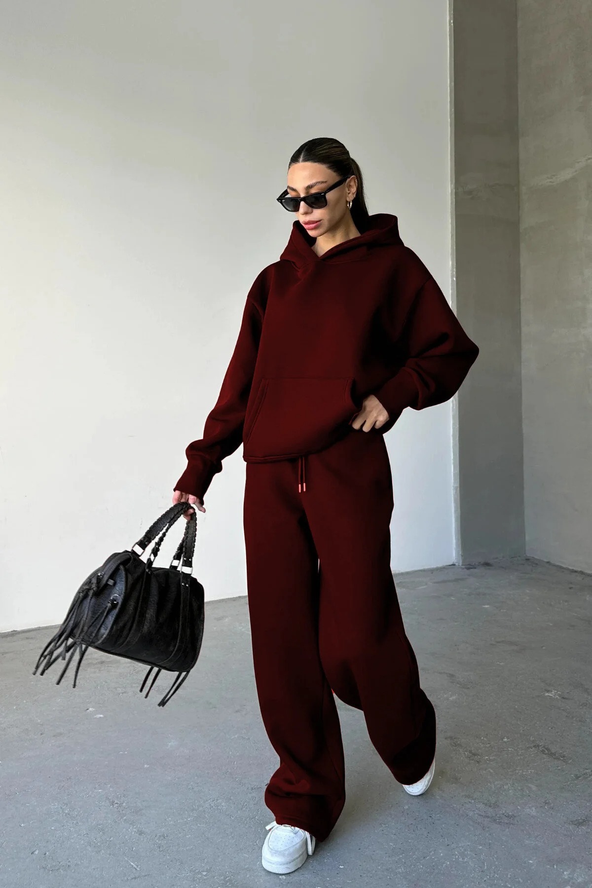 KADIN Baggy Unisex Rahat Ve Spor Kullanıma Uygun Basic Eşofman Takımı — زرشکی BRNSFTK3 — تصویر 2 از 4