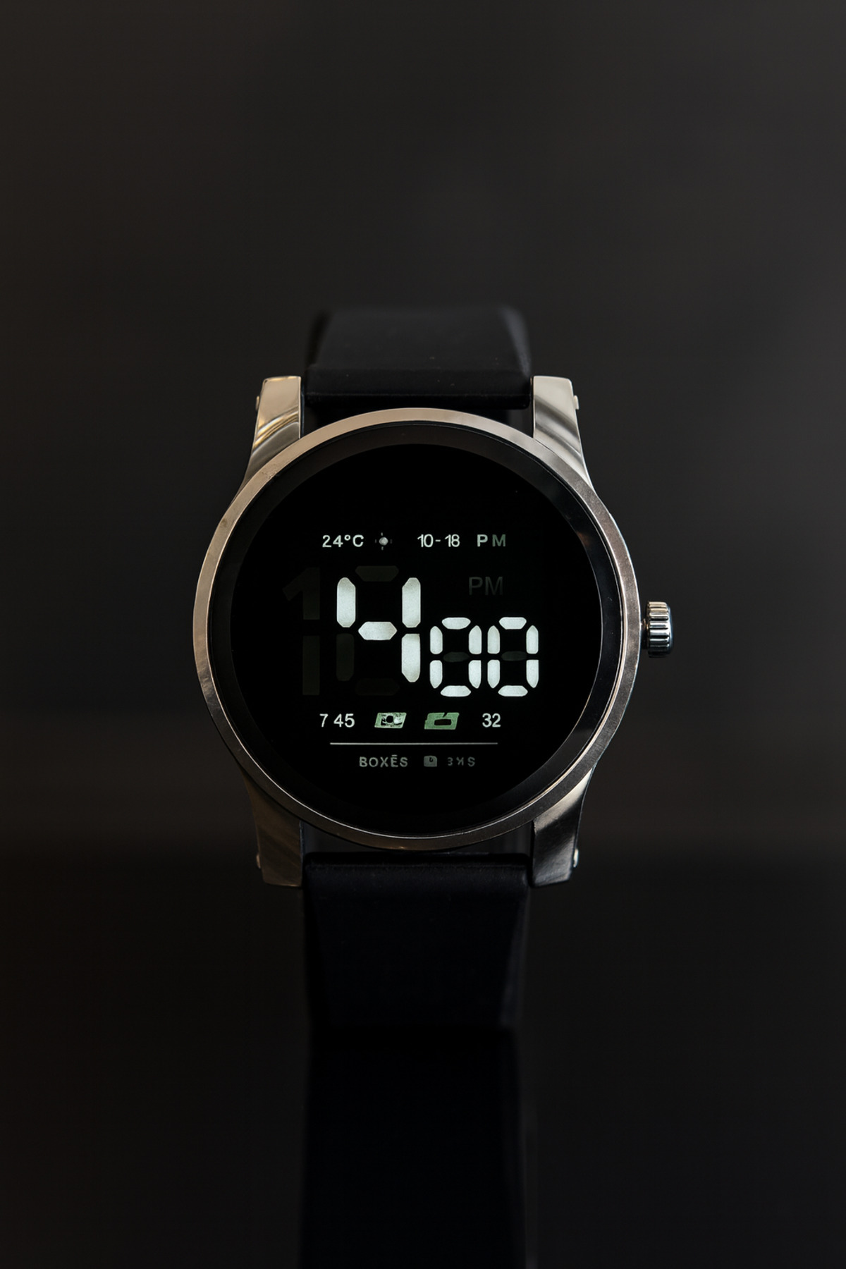 ساعت مچی دیجیتال نمایشگر دیجیتال شیک، بند سیلیکونی با ابعاد متغیر، مناسب برای هر دو جنسیت