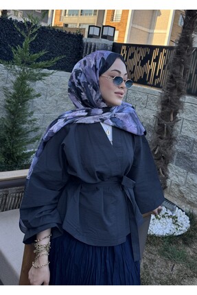 Kübra Yiğit Kısa Kraş Kimono