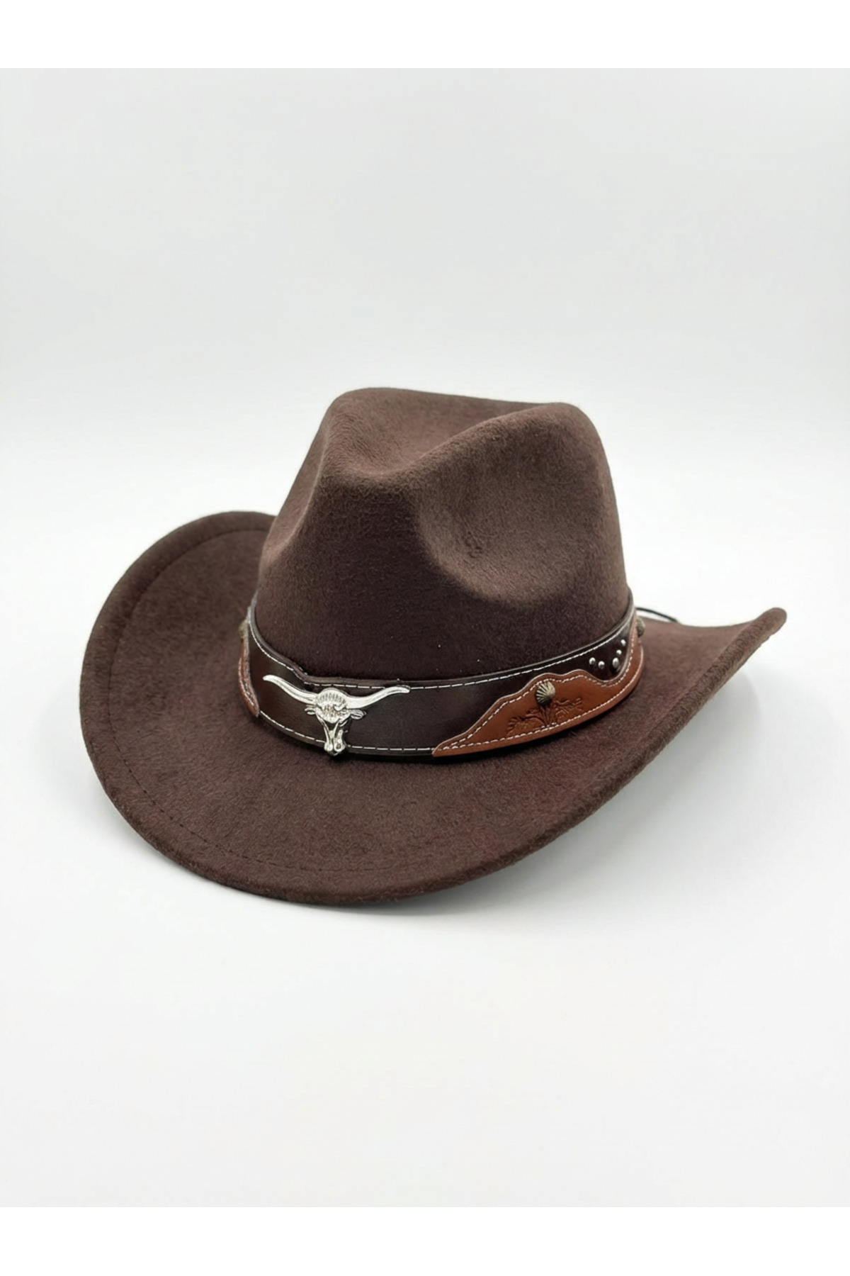 Kapin Boğa Figürlü Deri Kemer Detaylı Kovboy Fötr Şapka - Kahverengi