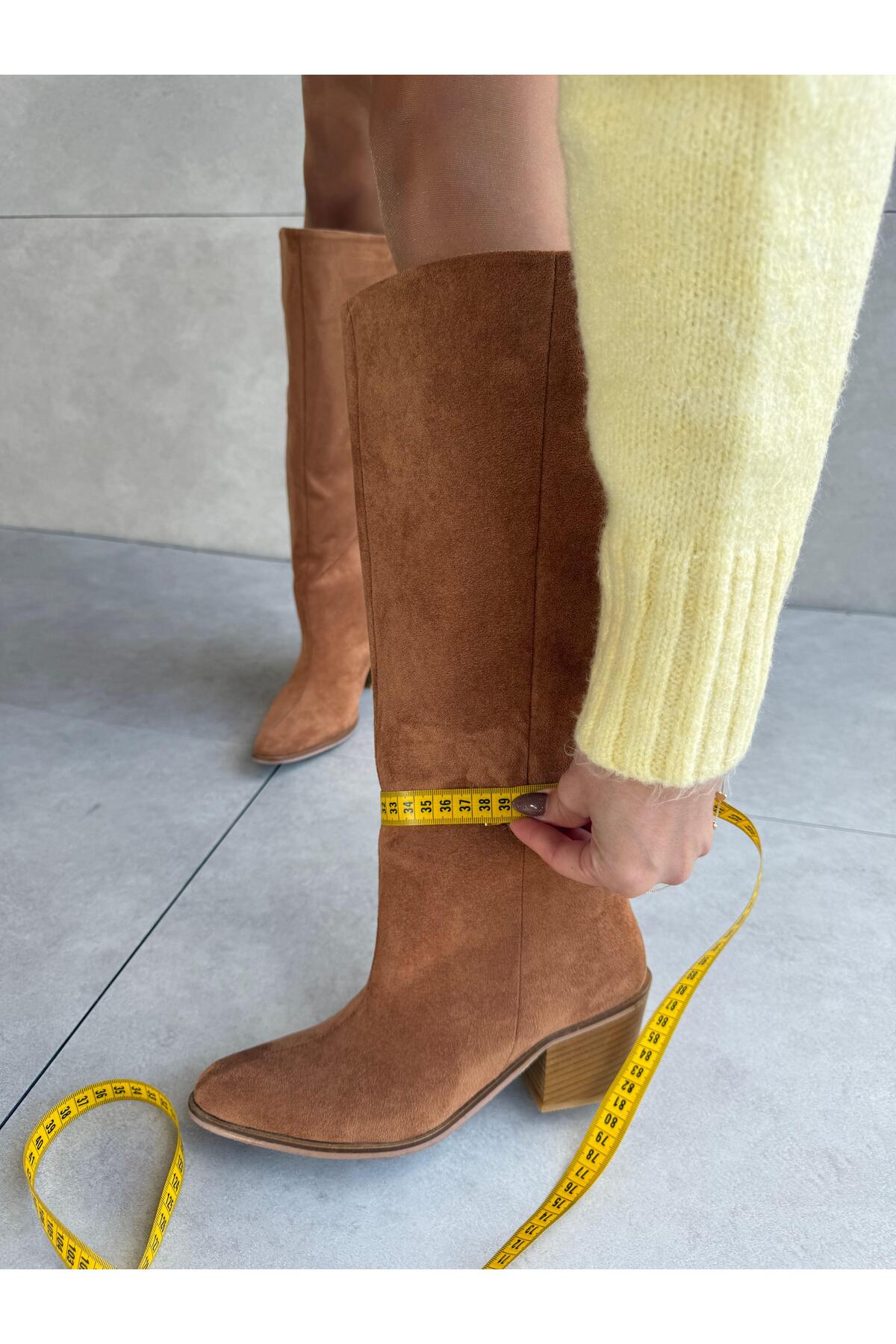 Monga Tan Suede Butt Mold XL Cut Flat Sole Boots
