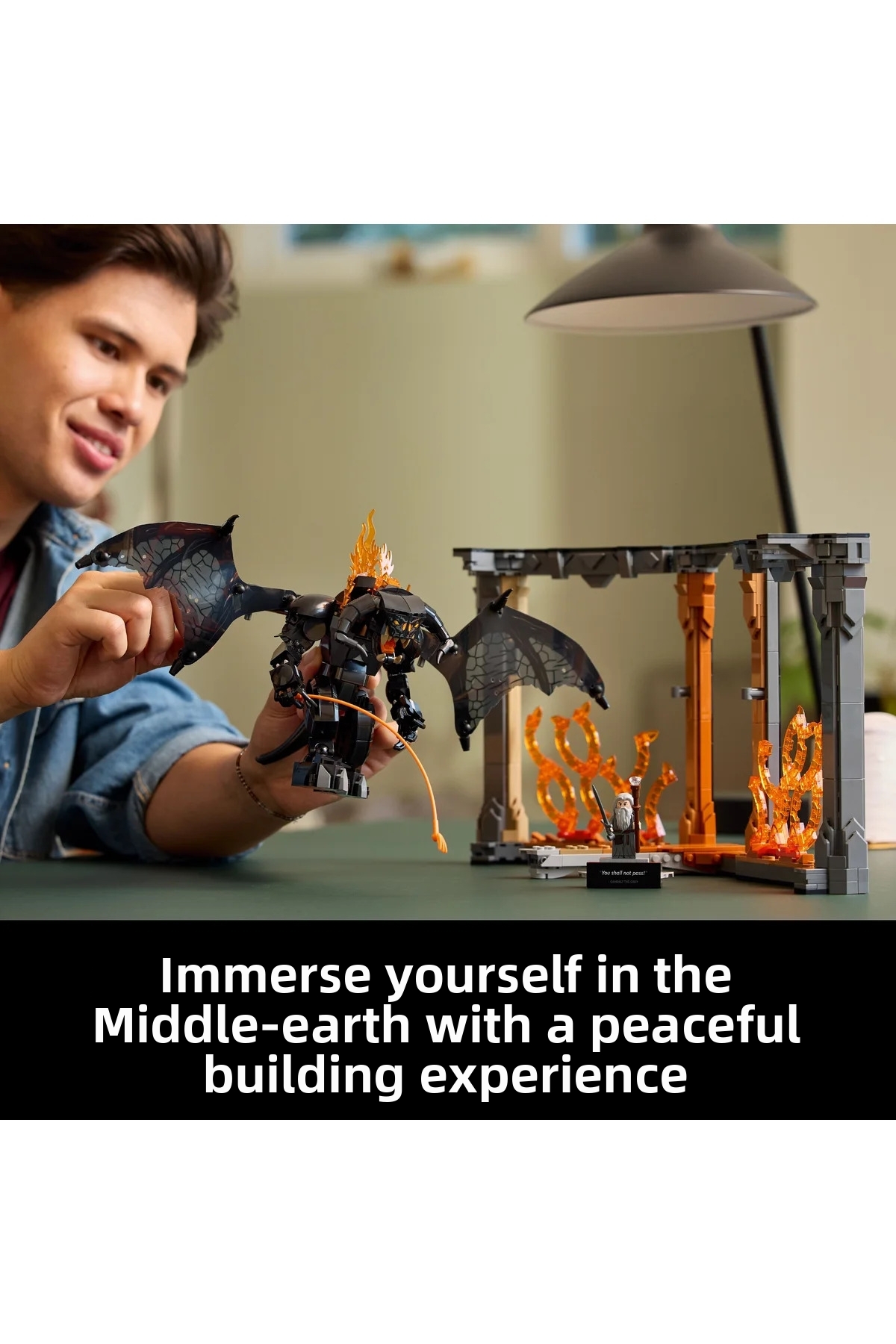 ® آیکانز لرد آو د رینگز: بالروگ ™ دکور قفسه کتاب 10367-کیت ساخت مدل برای بزرگسالان (1201P)