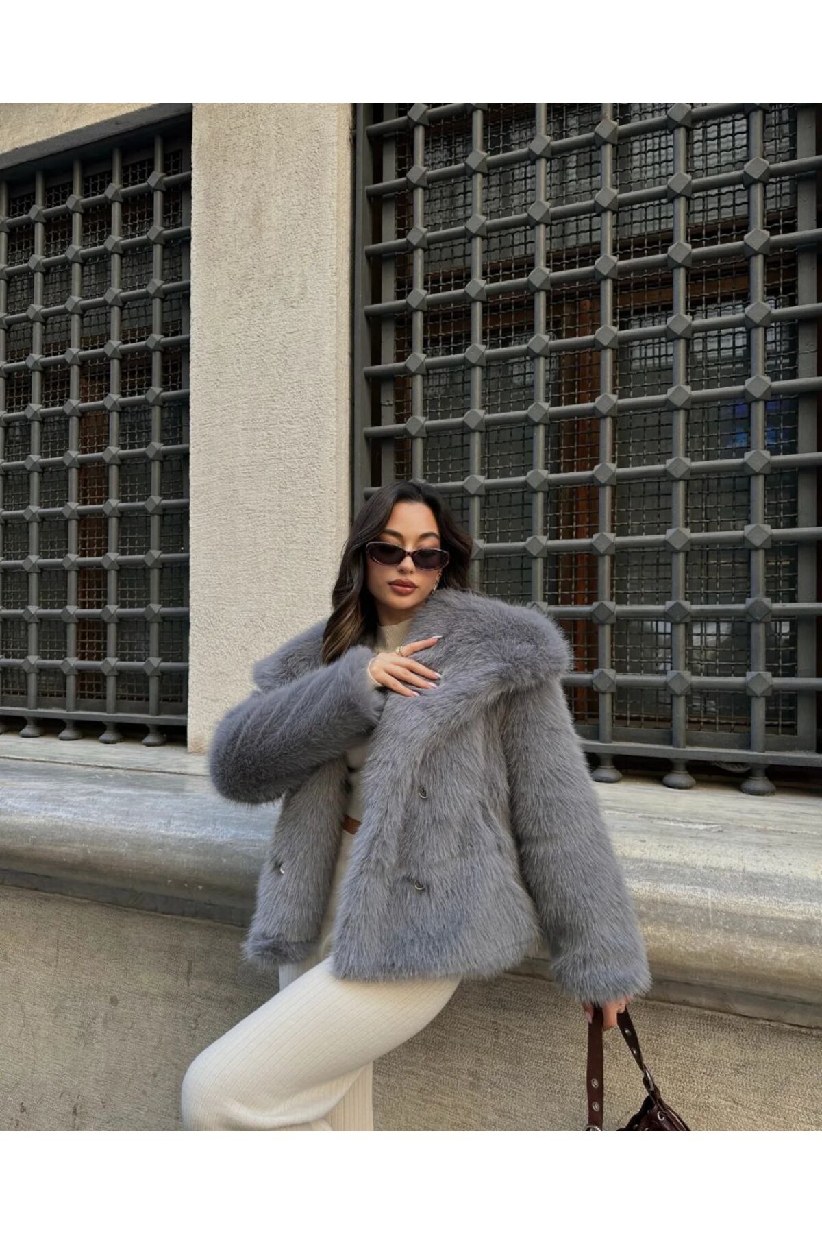 Senarce Yumuşak Dokunuşlu Oversize Premium Kürk Gri Peluş Mont görsel 3