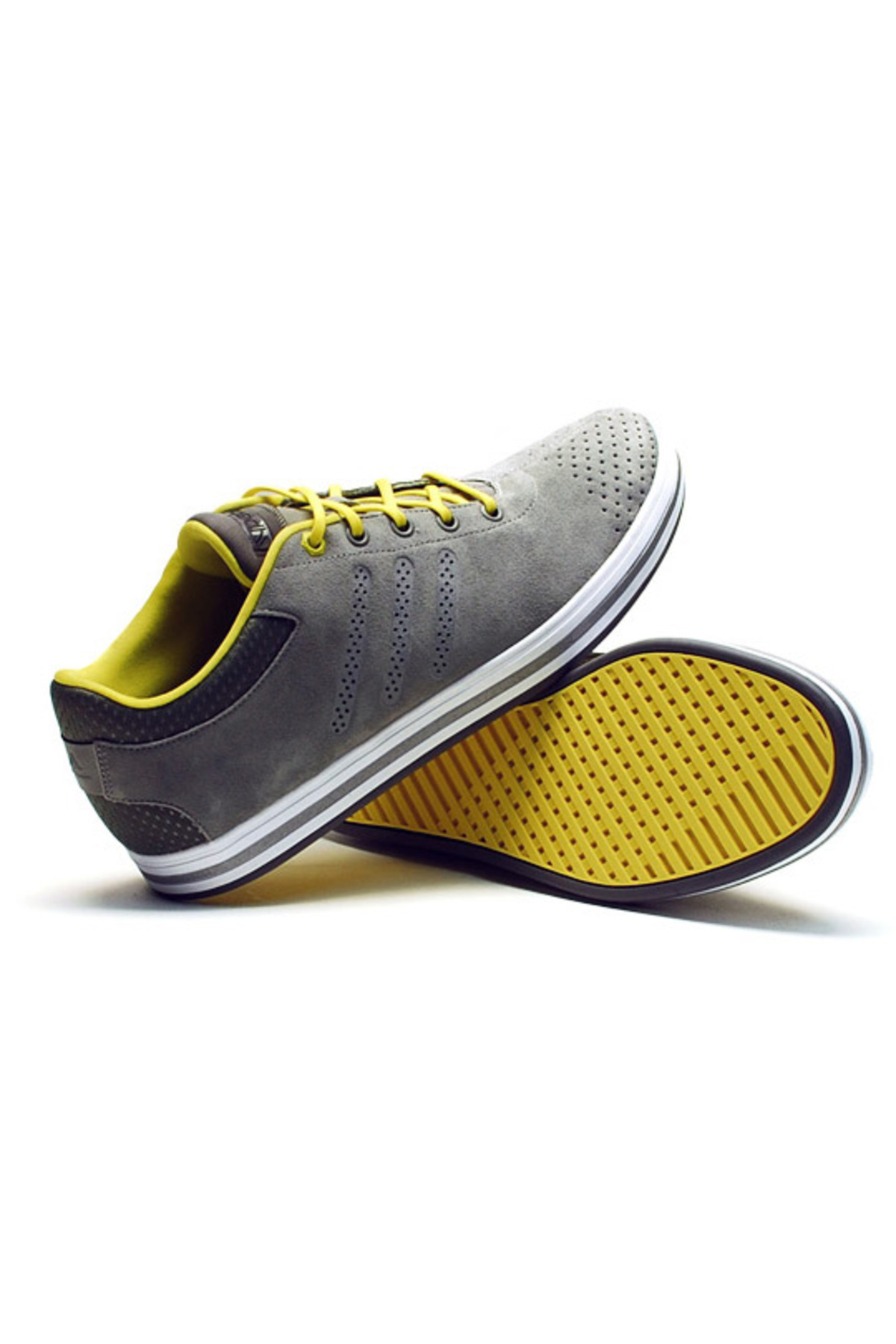 اسنیکر آدیداس TYC00720728449