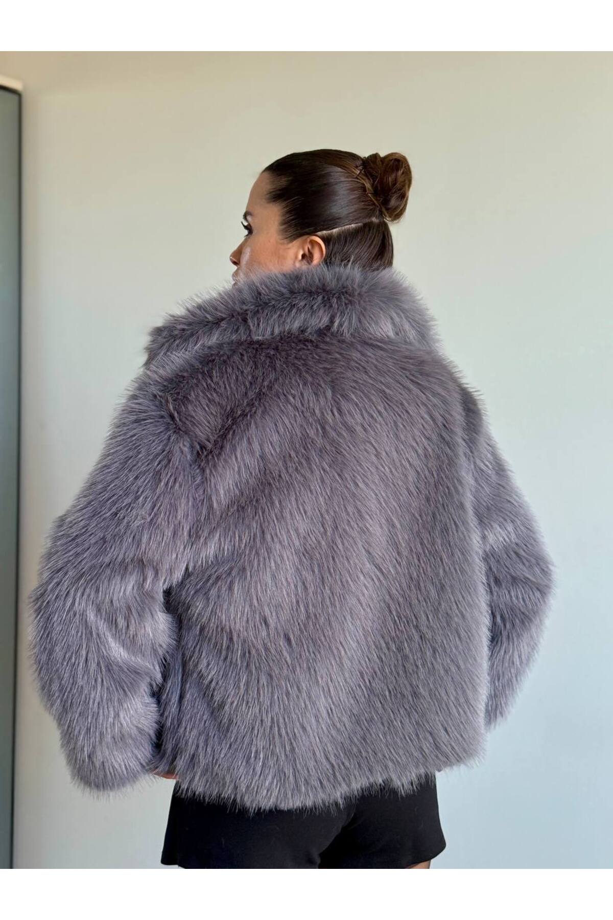 Senarce  Yumuşak Dokunuşlu Oversize Premium Kürk Peluş Mont - Görsel 3