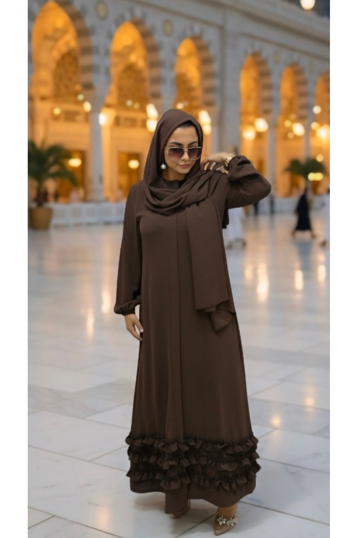 1827 HİRA Ruffled Umrah Abaya