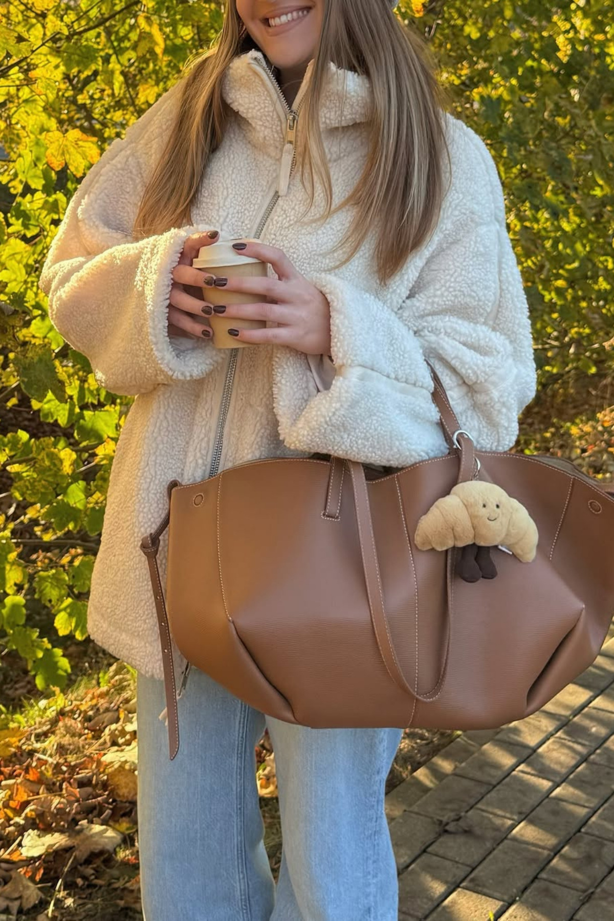 Hola Lady  Ekru Dik Yakalı Cepli Peluş Mont HL0208 - Görsel 5