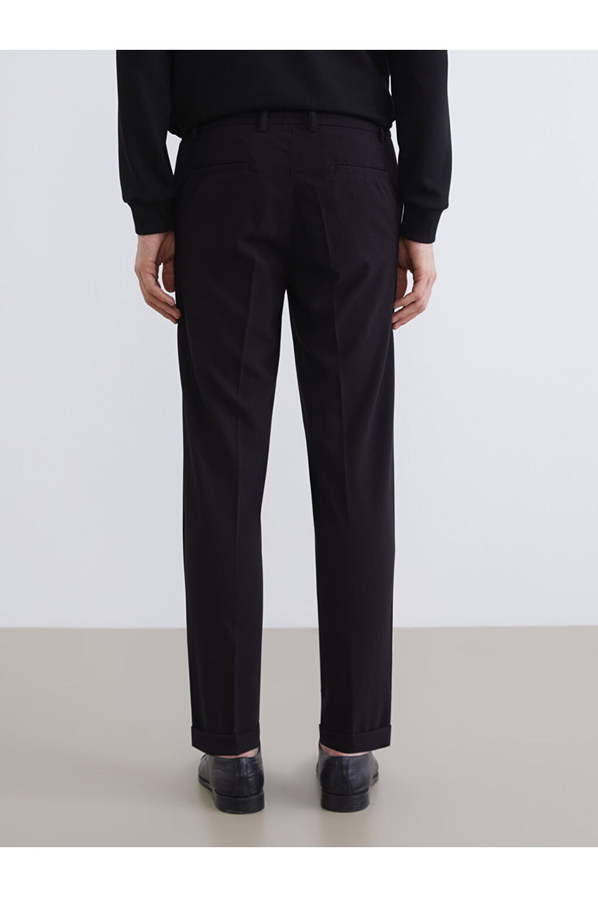 LC Waikiki Siyah Slim Fit Erkek Pantolon görsel 5