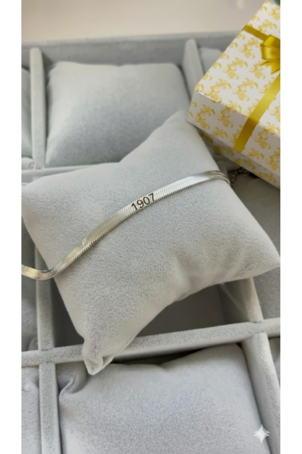 C&On Design ✨ 1907 Ruhunu Taşıyan İtalyan Çelik Bileklik - Paslanmaz Yassı Zincir