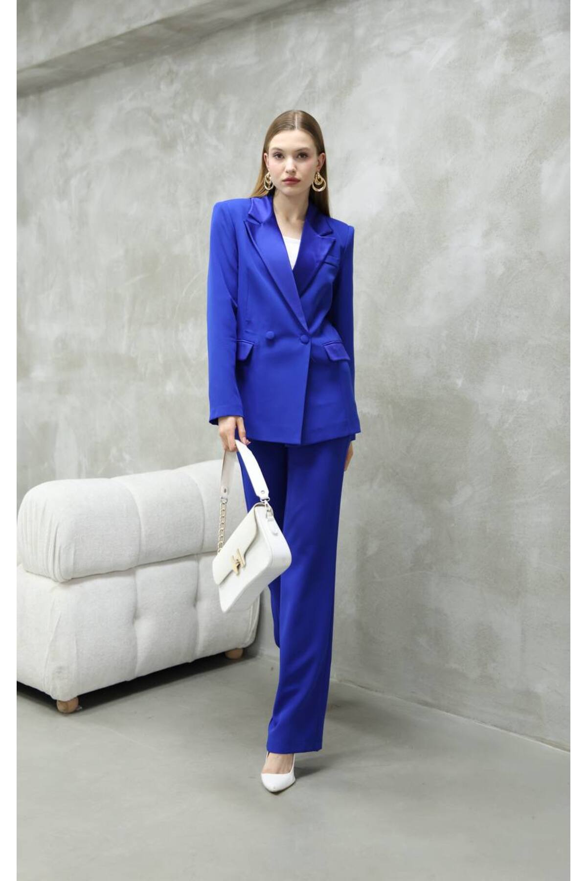 Costume tailleur veste pantalon femme avec détails satin SAX - Görsel 7