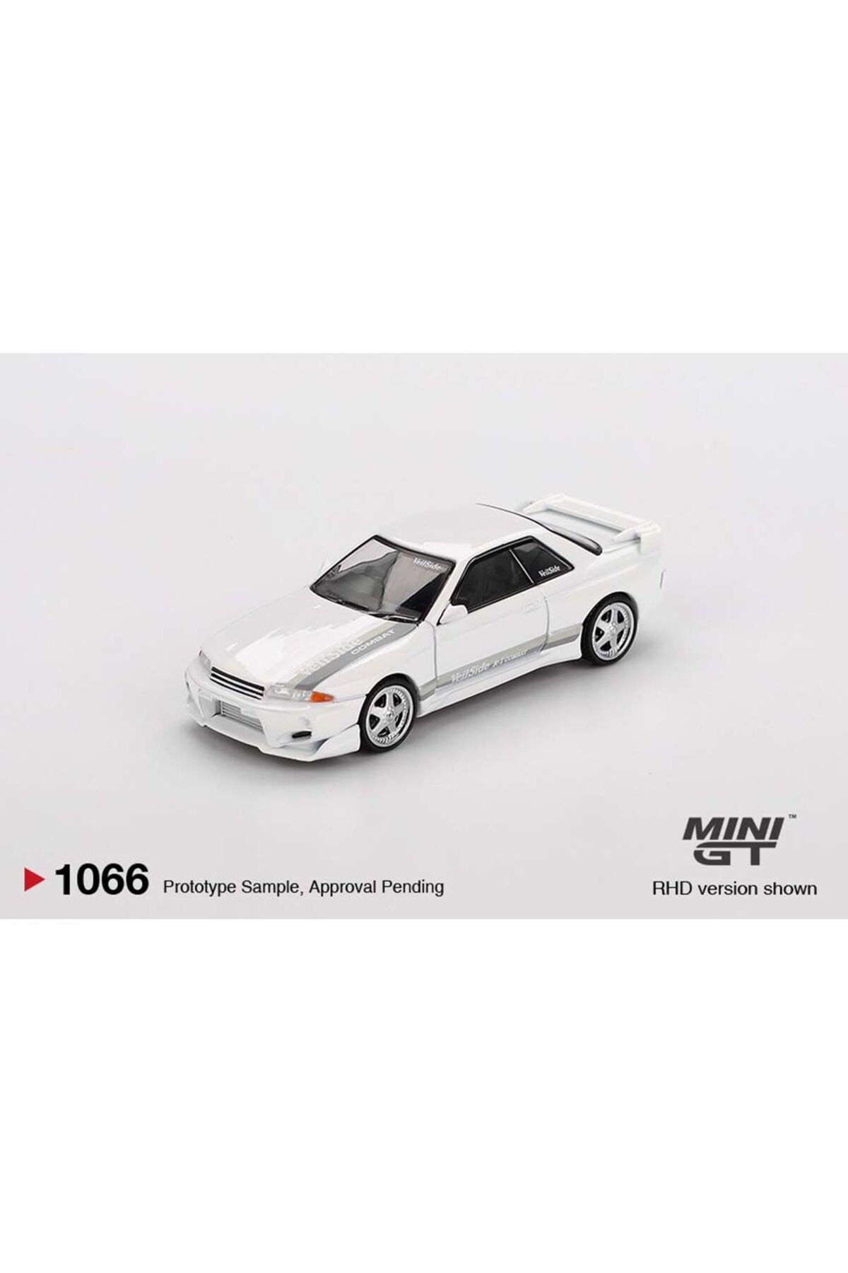 mini gt 164 Nissan Skyline GT-R (R32) VeilSide Combat C-I White