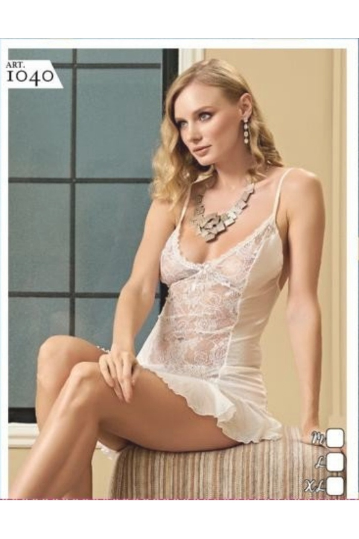 Pi Giyim Beyaz Dantelli Fırfırlı Gecelik