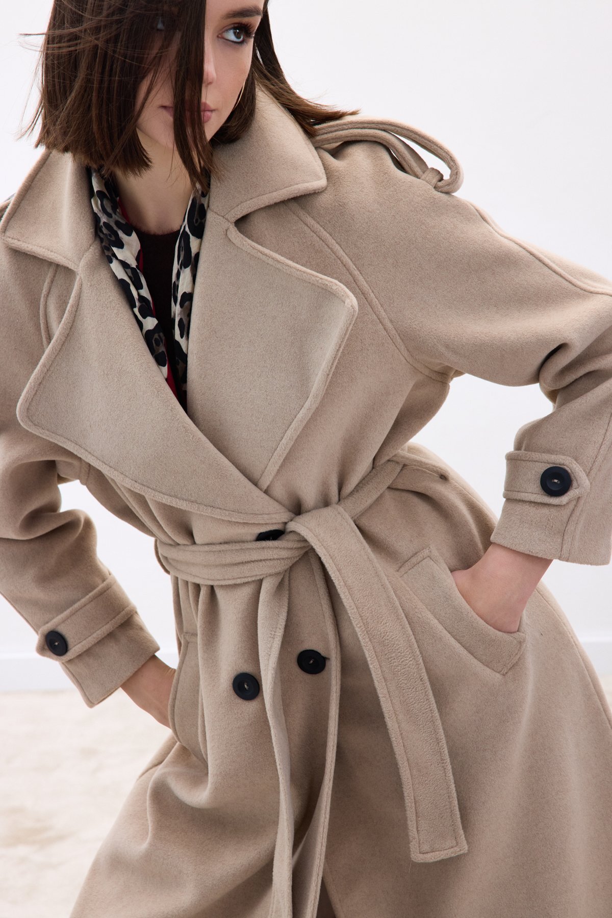 Sateen  Geniş Yaka Uzun Kaban - Bej - Görsel 7