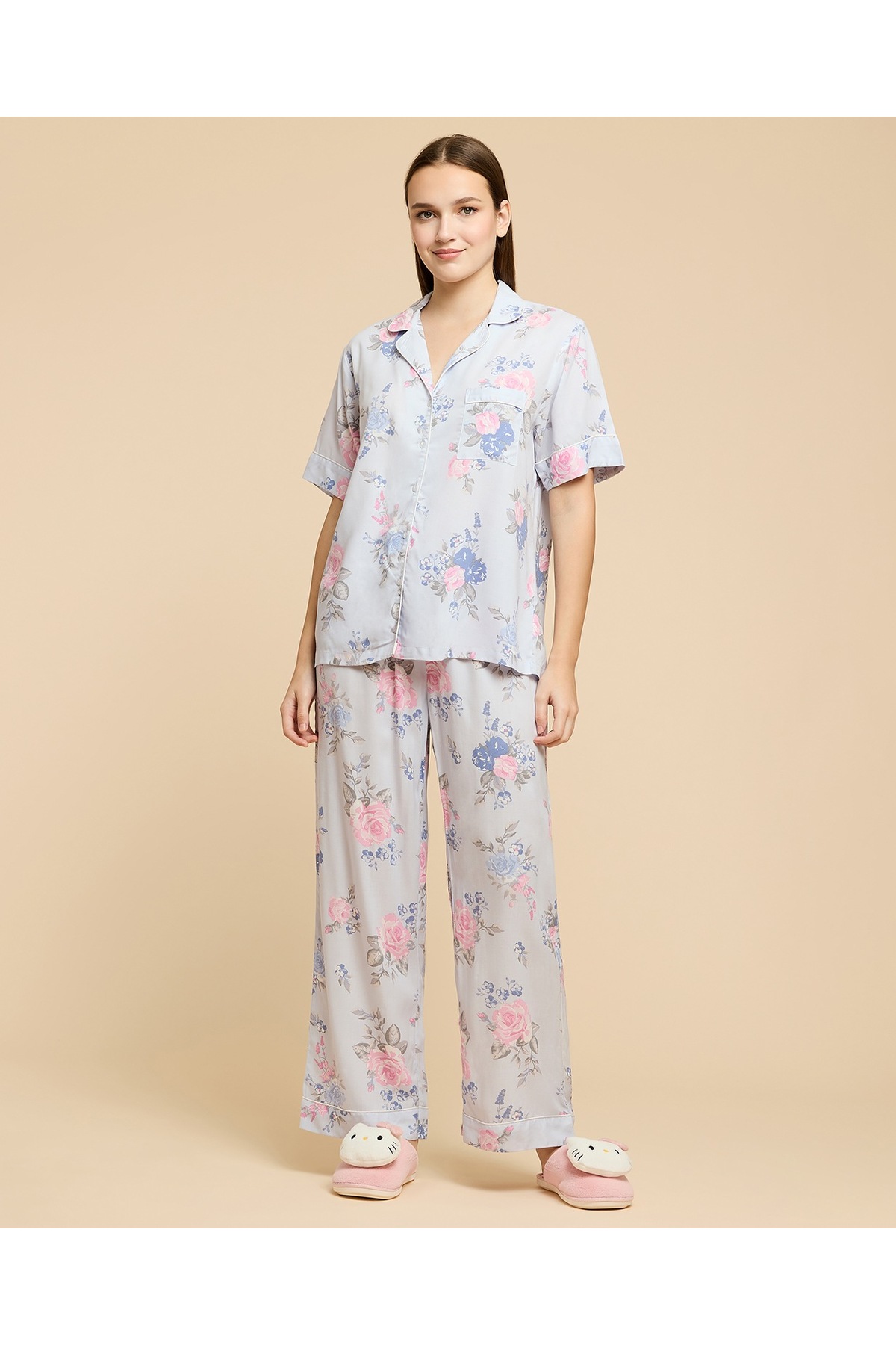 R&B Women'S Powder Blue Printed Pyjama Set