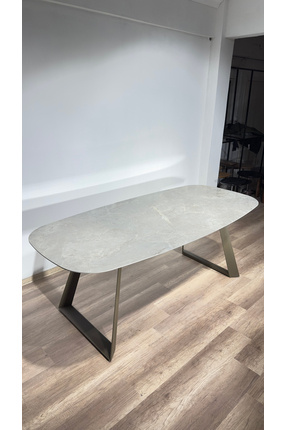 destra Seramik Yemek Masası Yanmaz Çizilmez Doğal Seramik Masa