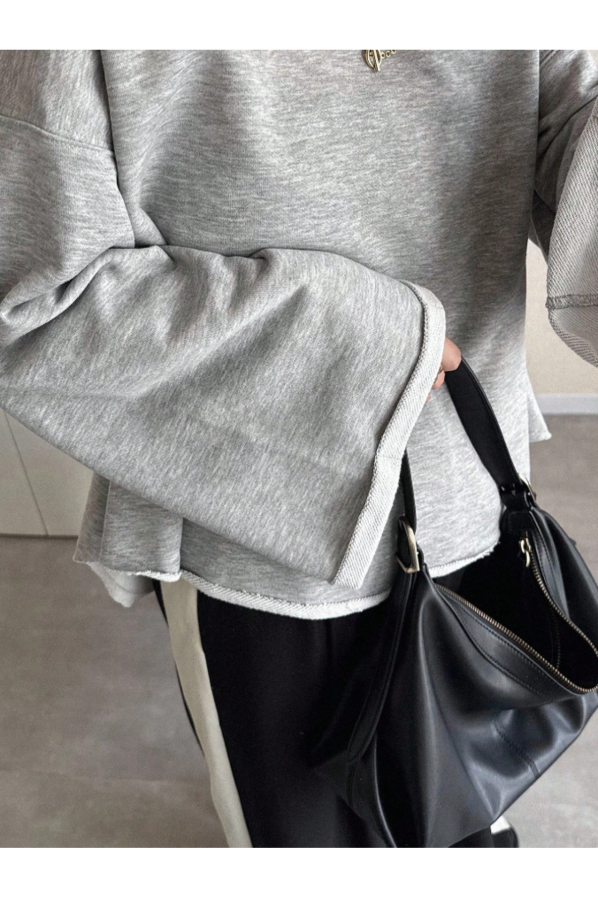 Tarz Cool  Oversize Kesim Bisiklet Yaka Uzun Kollu Sweatshirt - Görsel 3