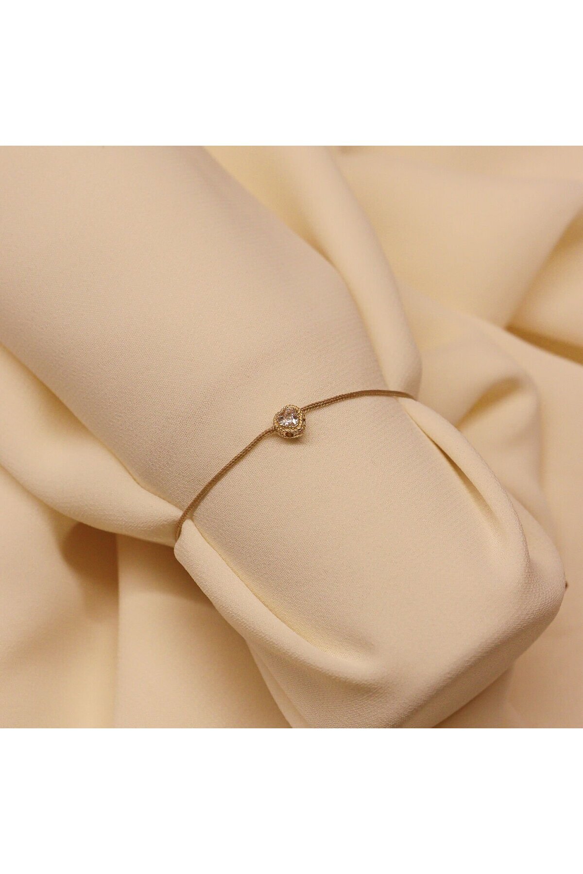 TAHAN MÜCEVHERAT Taşlı Kalp Bej İpli Bileklik