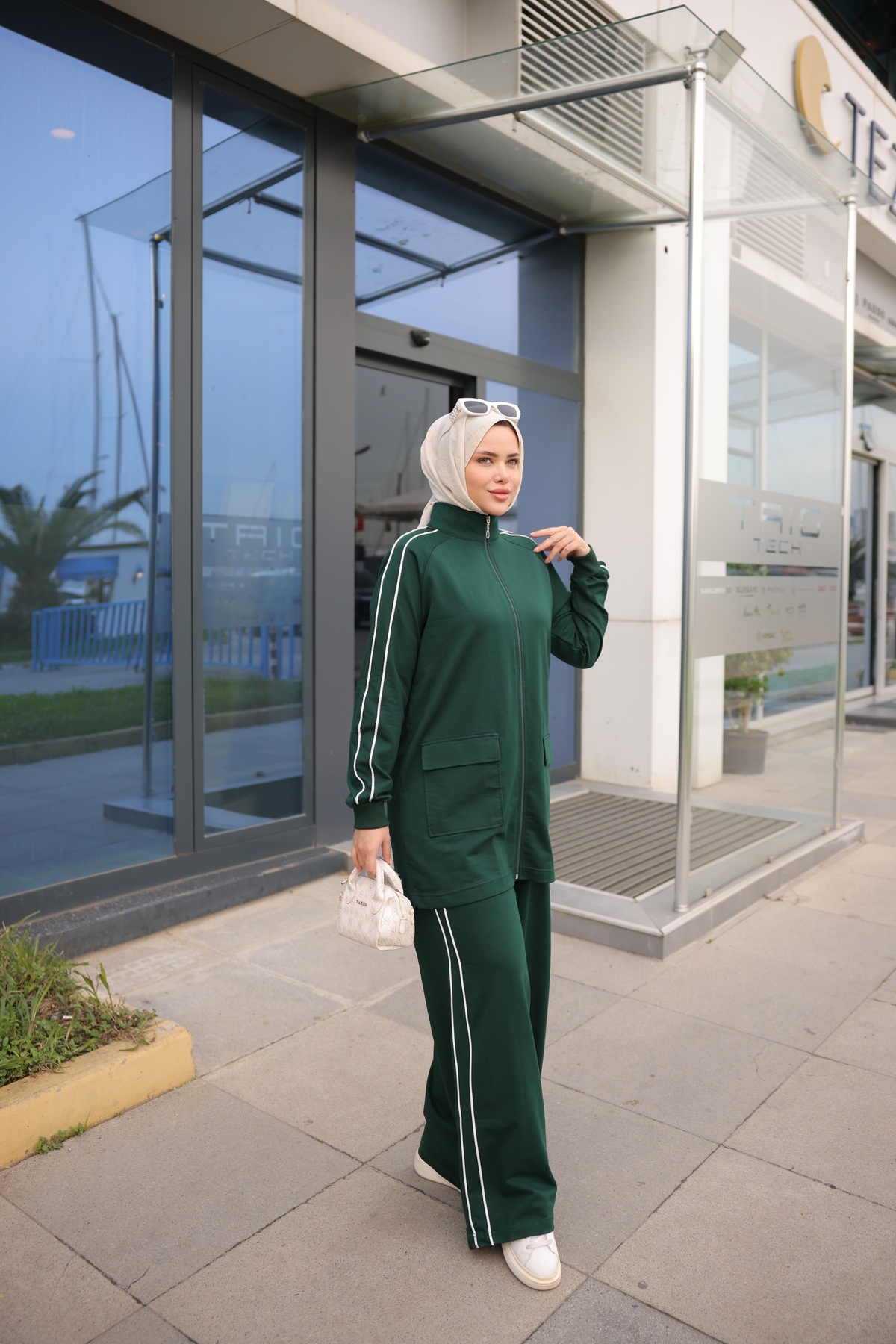 Ryzi Moda Kadın Tesettür Eşofman Takımı Fermuarlı