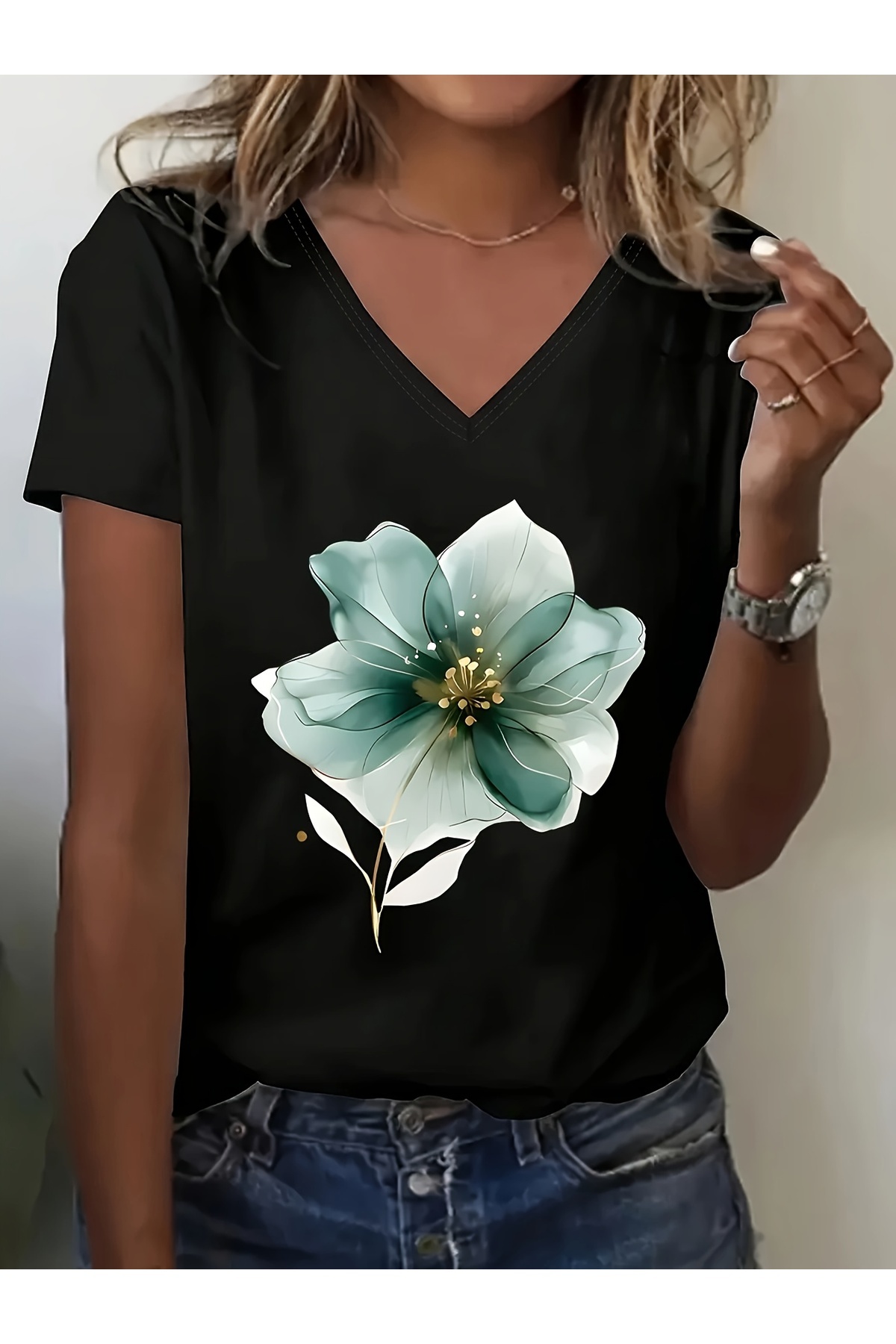 mercoledi Тениска с V-образно деколте, флорален принт и свободна кройка