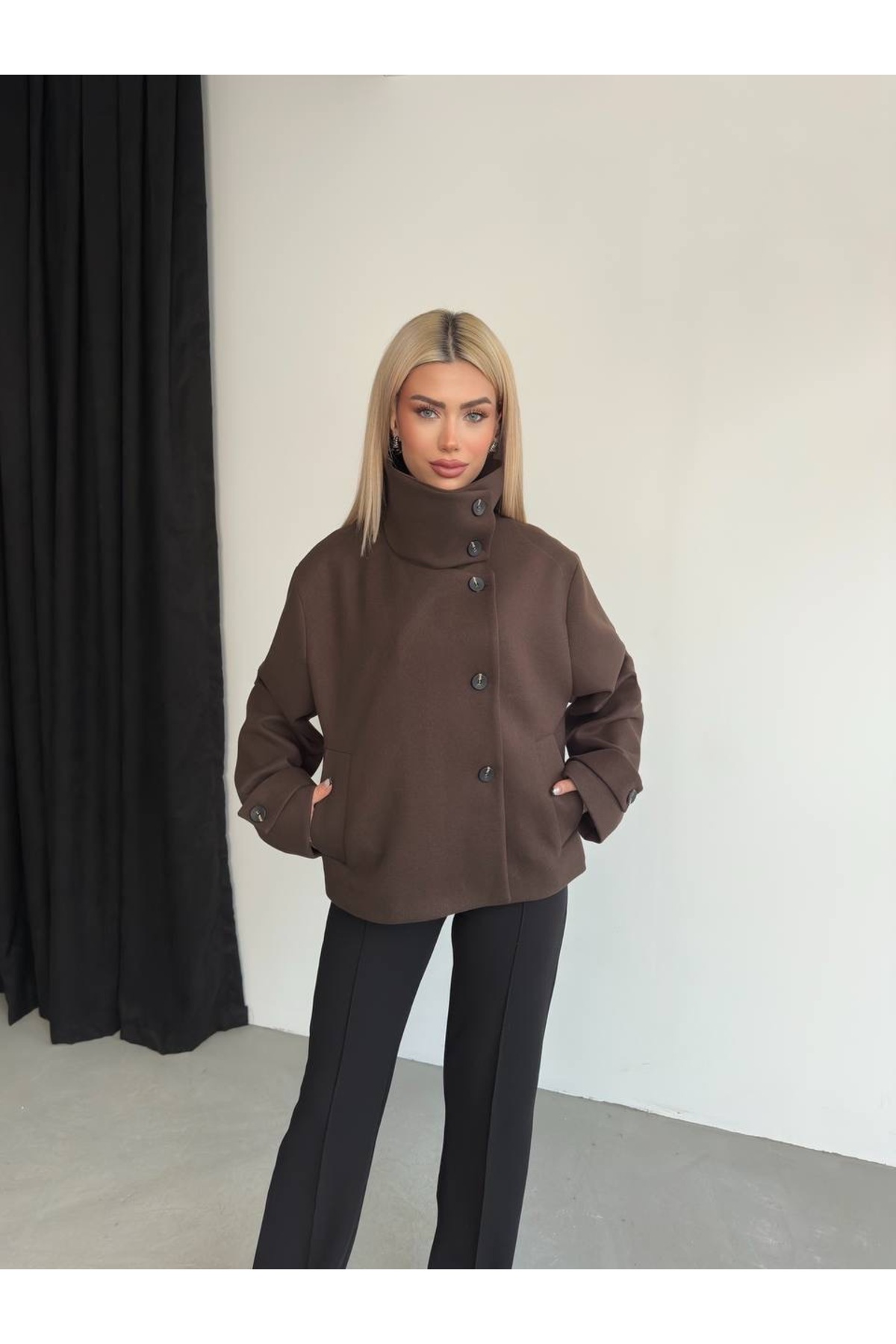 Ekim Store Dik Yaka Kısa Kaşe Kaban görsel 4