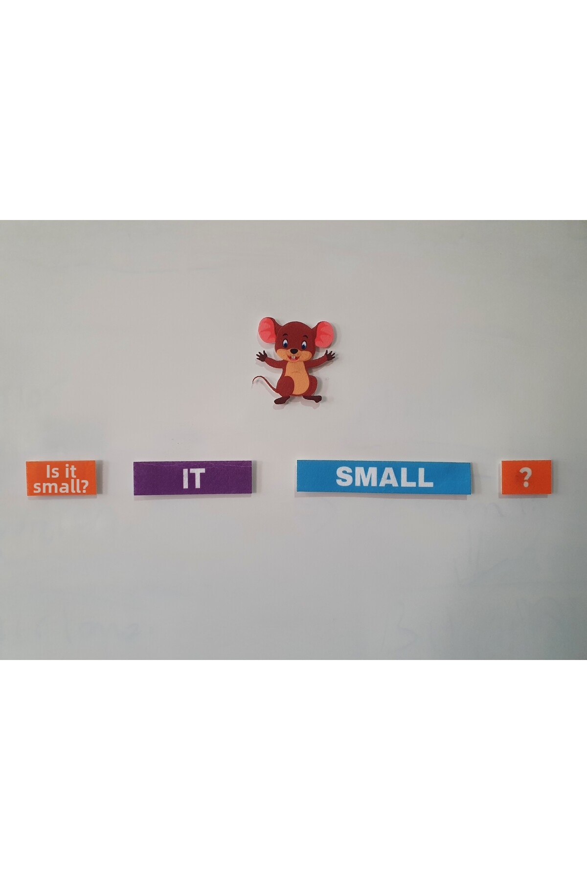 ۳. کلاس انگلیسی ۳. واحد «مردمی که دوستشان دارم» مجموعه مقواهای فِلِت صفتها