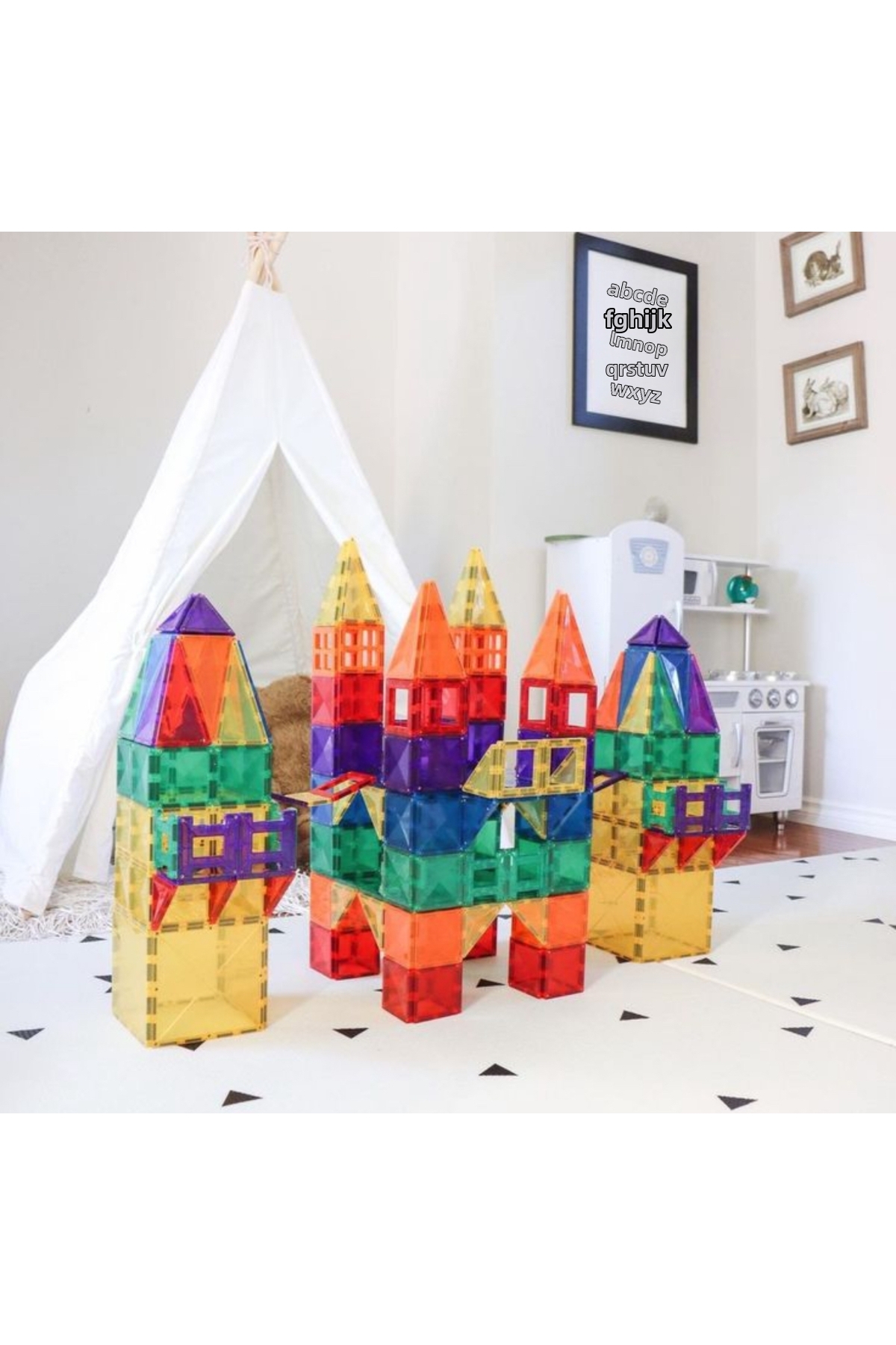 ۱۵۲ قطعه بلوک‌های مغناطیسی ساختنی، ۲ کاشی مغناطیسی چرخ‌دار و قطعات خودرو