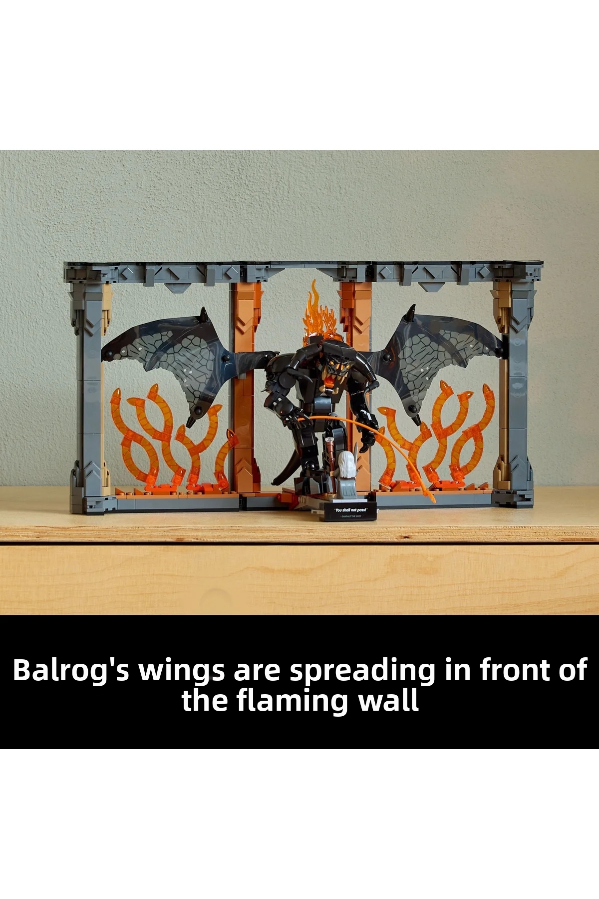 ® آیکانز لرد آو د رینگز: بالروگ ™ دکور قفسه کتاب 10367-کیت ساخت مدل برای بزرگسالان (1201P)