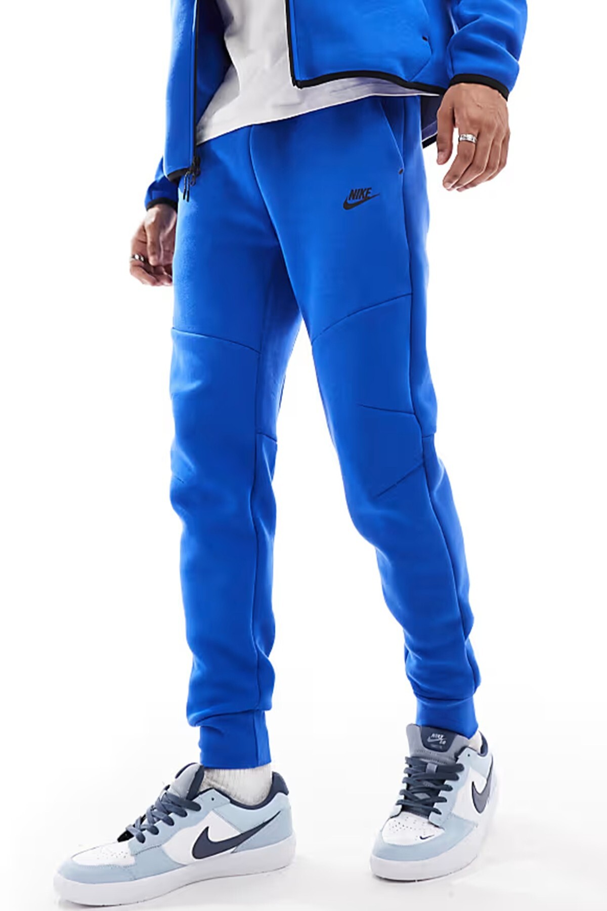 شلوار ورزشی مردانه Tech Fleece Slim Fit مدل Track Jogger به رنگ کرم نایکی شلوار ورزشی Nike