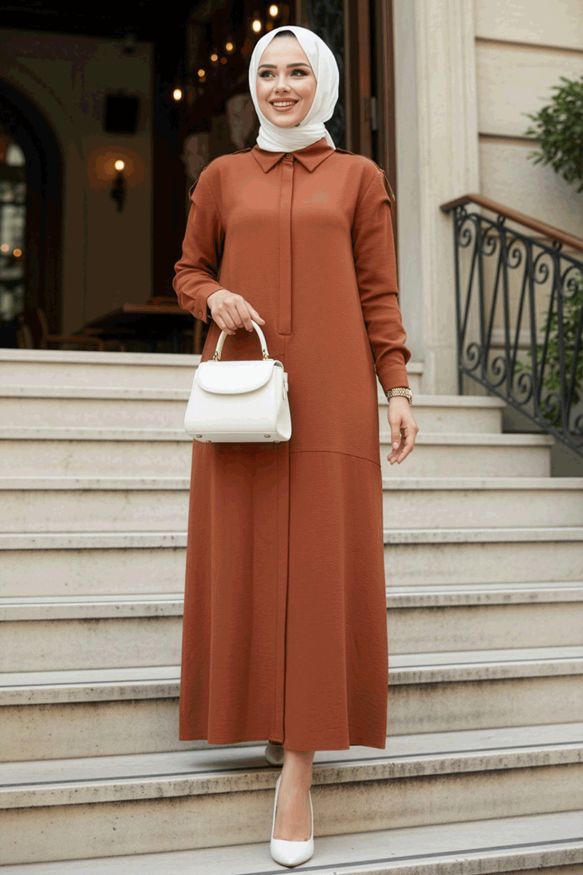 Neva Style  Düğme Detaylı Kahverengi Tesettür Elbise 12501KH