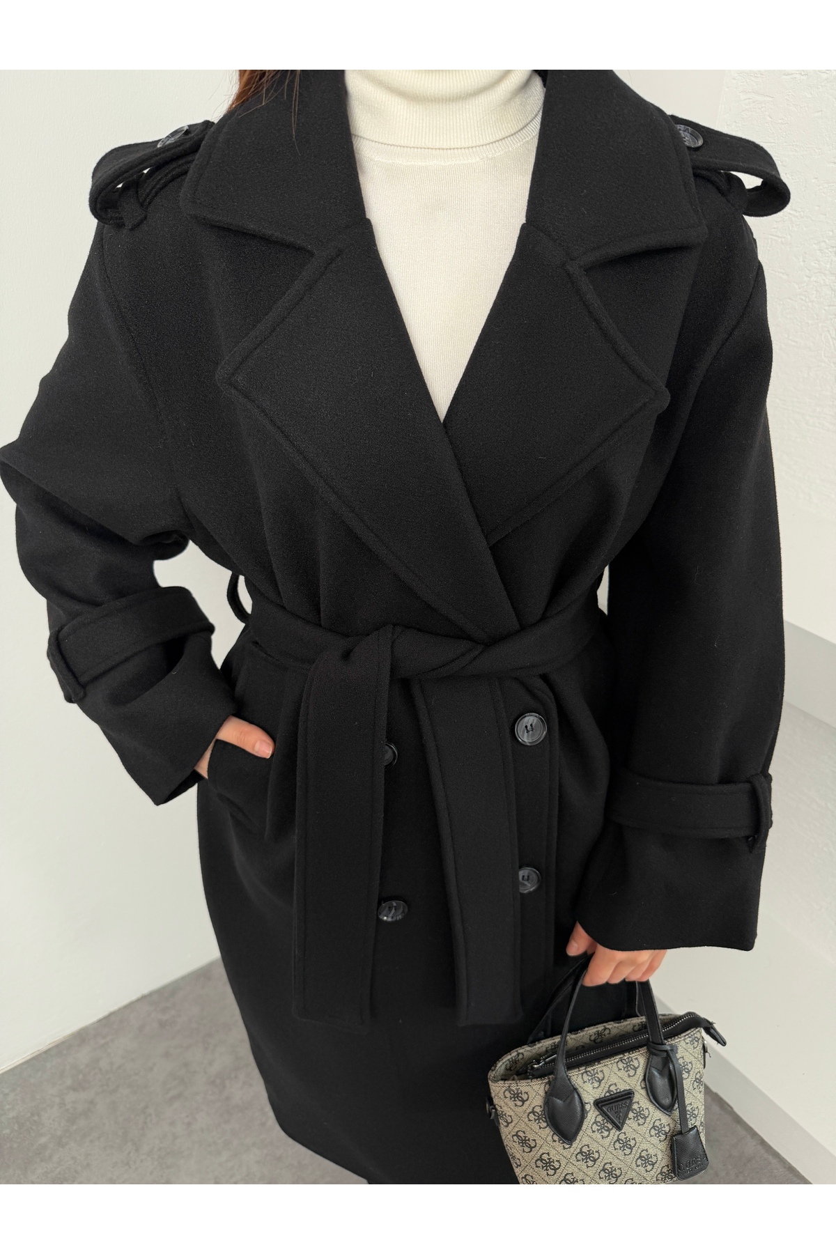 Perryes  Kadın Siyah Kaşe Kaban Uzun Kışlık Kuşaklı Şık Palto Mont - Görsel 7