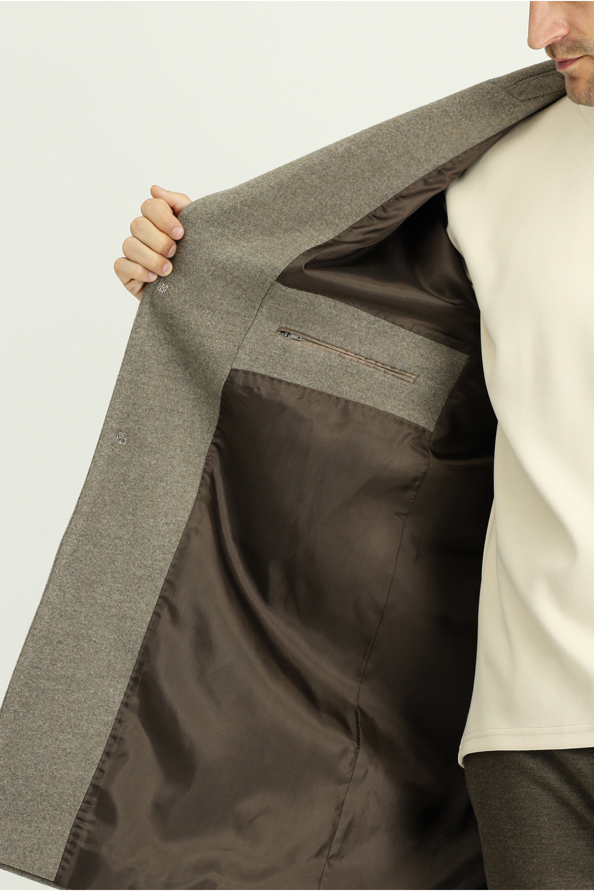 Kiğılı  Sivri Yaka Oversize Ekstra Rahat Kesim Cepli Düğmeli Klasik Palto - Görsel 7