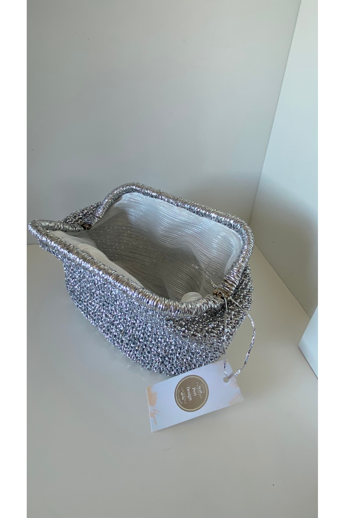 PeriStore Gümüş Metalik El Örmesi Büyük Boy Portföy Çanta 30x20 Cm görsel 4