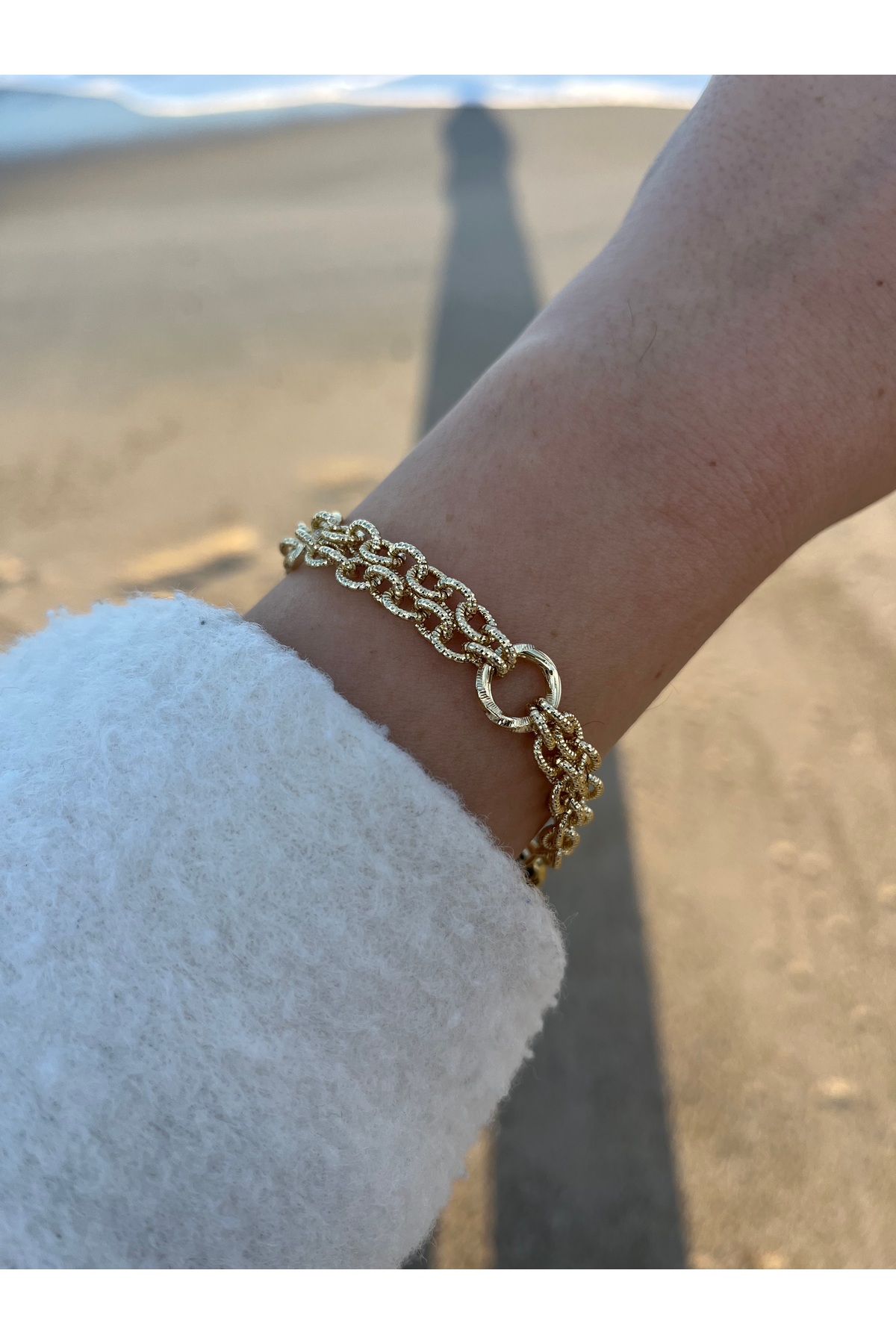 14K GOLD RENK KARARMAZ HALKA GEÇME BİLEKLİK