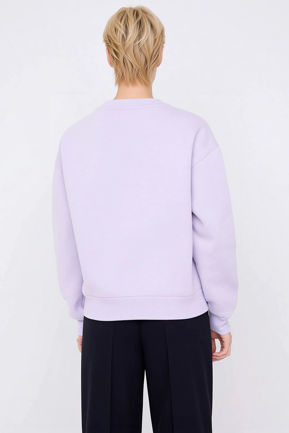 Kadın Bisiklet Yaka Düşük Kol Nakışlı Regular Kalıp Sweatshirt Fonksiyonel Dayanıklı Rahat