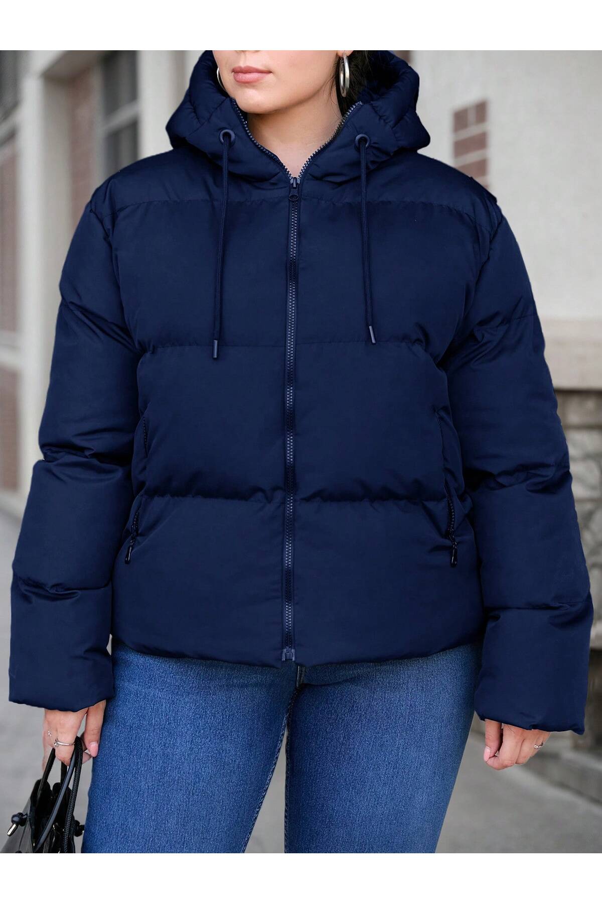FAMELLBLUE Mont görsel 6