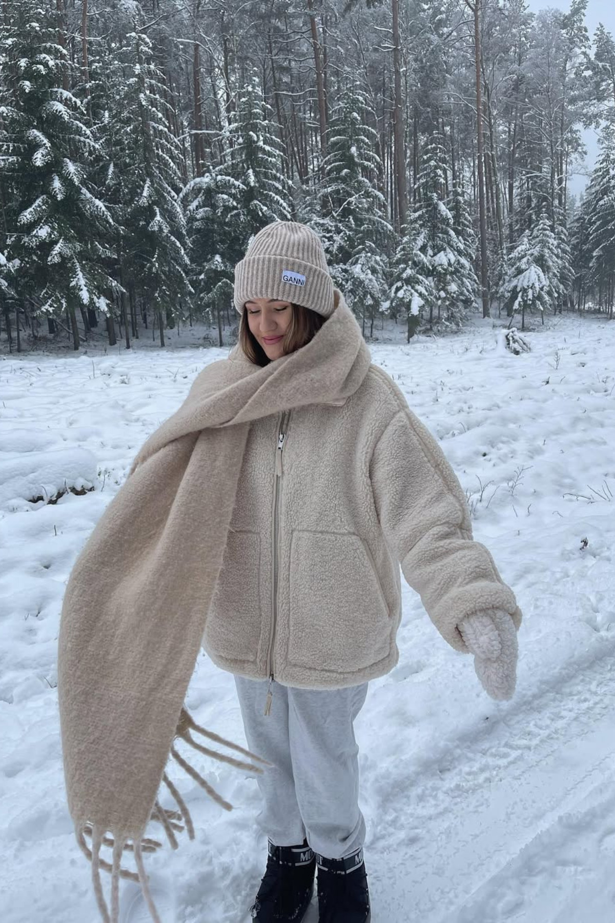 Hola Lady  Ekru Dik Yakalı Cepli Peluş Mont HL0208 - Görsel 4