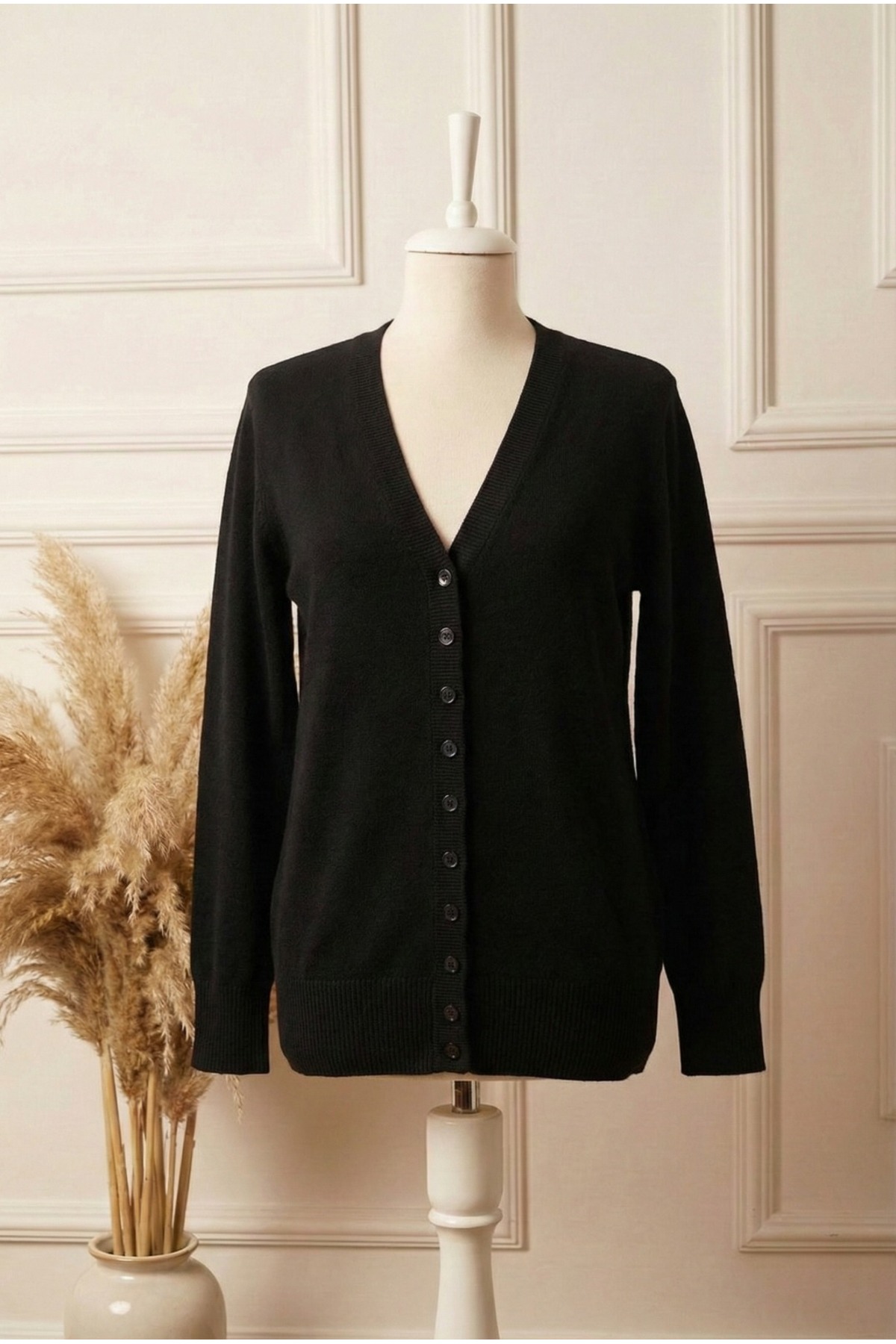 nacar çarşı  Kadın Anne Siyah V Yaka Düğmeli Triko Hırka