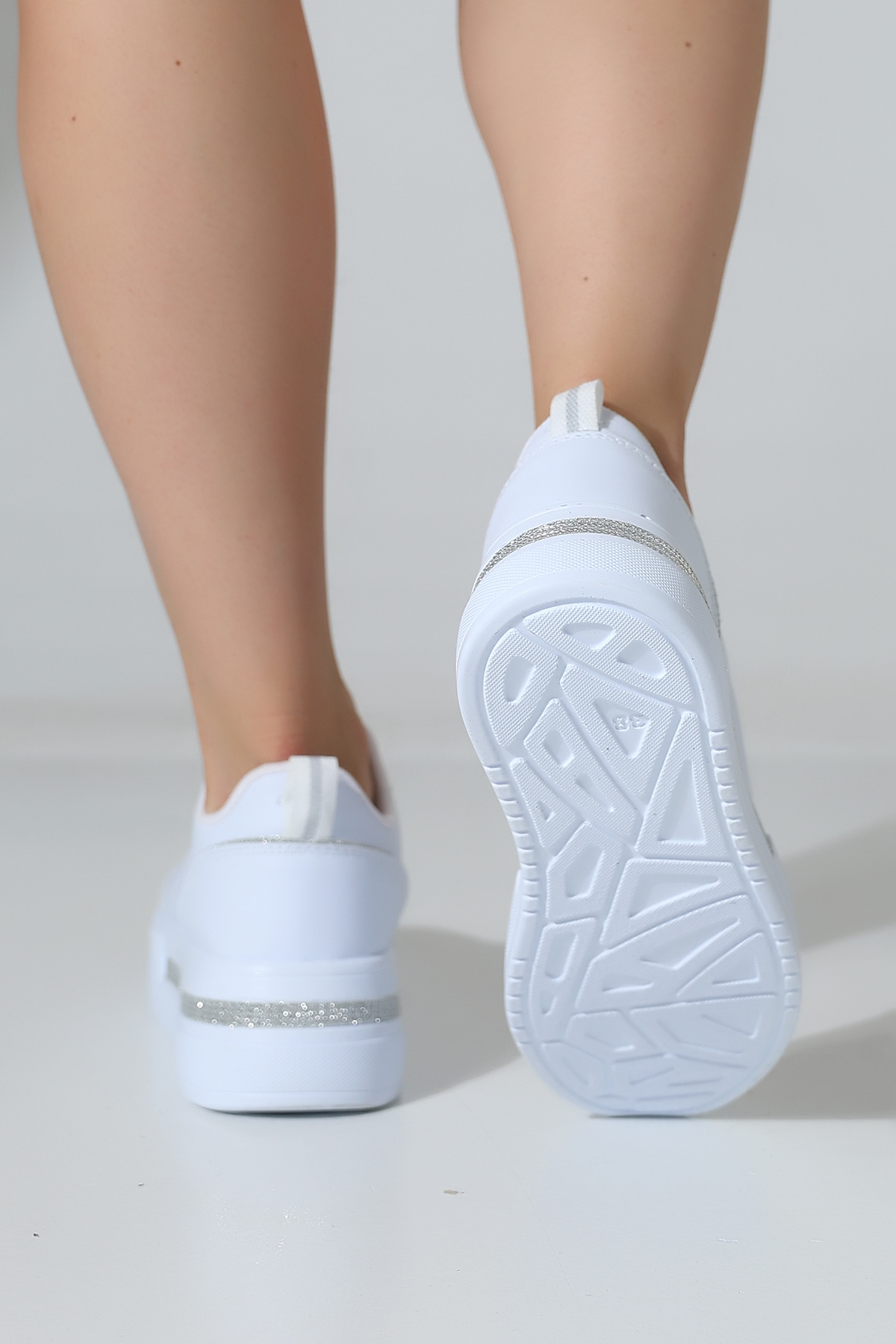 Encool Simli Detaylı Beyaz Yüksek Tabanlı Kadın Sneaker, Konforlu ve Şık Kadın Ayakkabı görsel 8