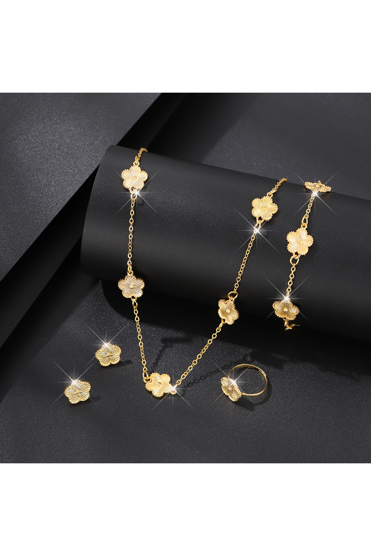 Choice GO Shining Plum Blossom Plant Five Leaf Flower Plant Jewelry Set Brace...