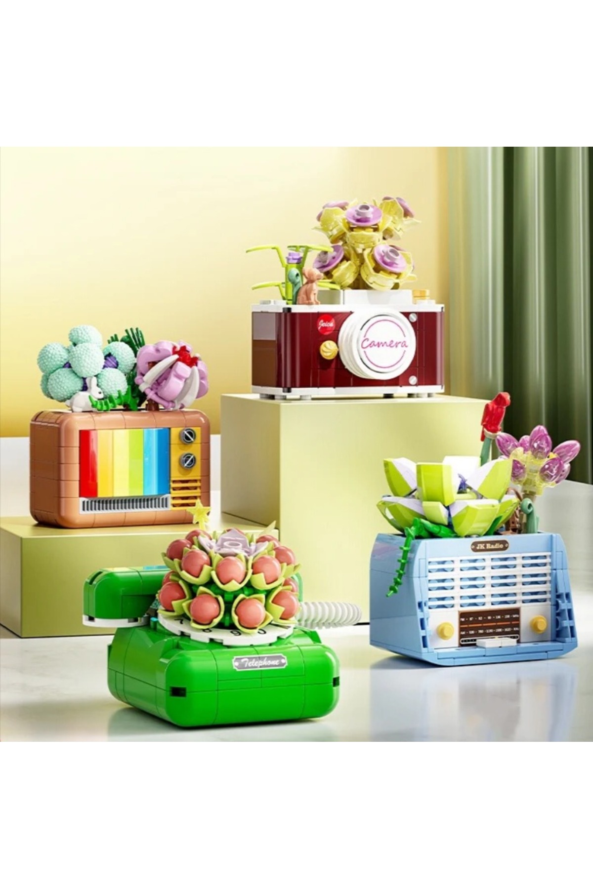 مجموعه نوستالژی گلدار: رادیو | ۱۷۴ قطعه میکروبلاک | بالای ۸ سال | رادیوی رترو با ساکولنت‌ها