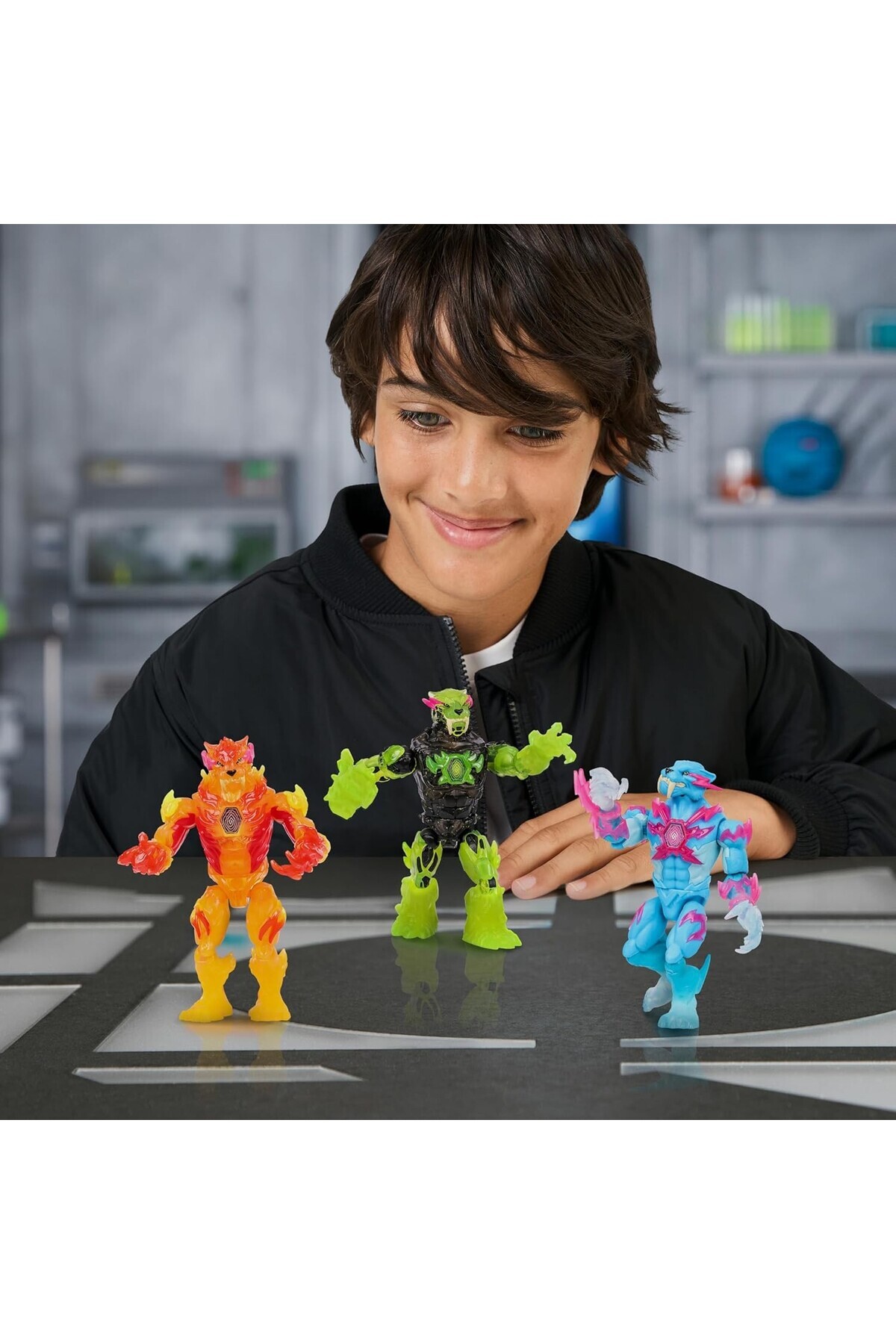 TOYFEST Mr Beast Lab Mutators Hyper Fusion Fire Panther Deney Seti