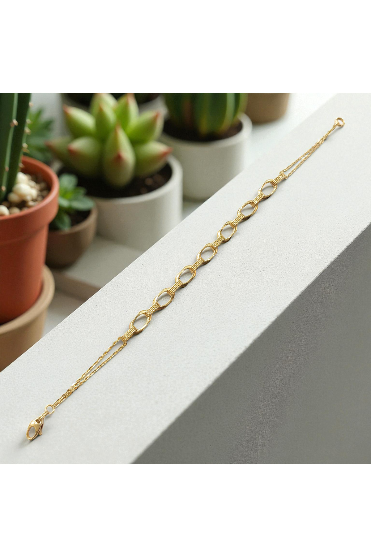 NOVA GRUP MÜCEVHERAT ZİNCİRLİ BİLEKLİK 14 AYAR ALTIN
