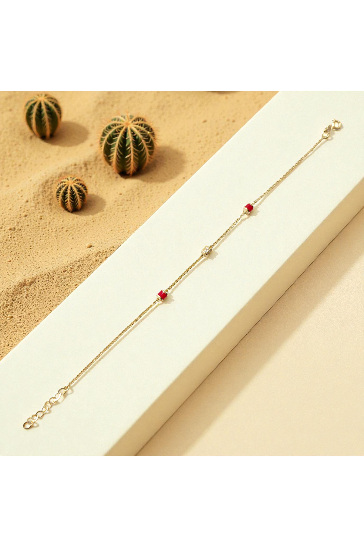NOVA GRUP MÜCEVHERAT KIRMIZI MİNELİ BİLEKLİK 14 AYAR ALTIN