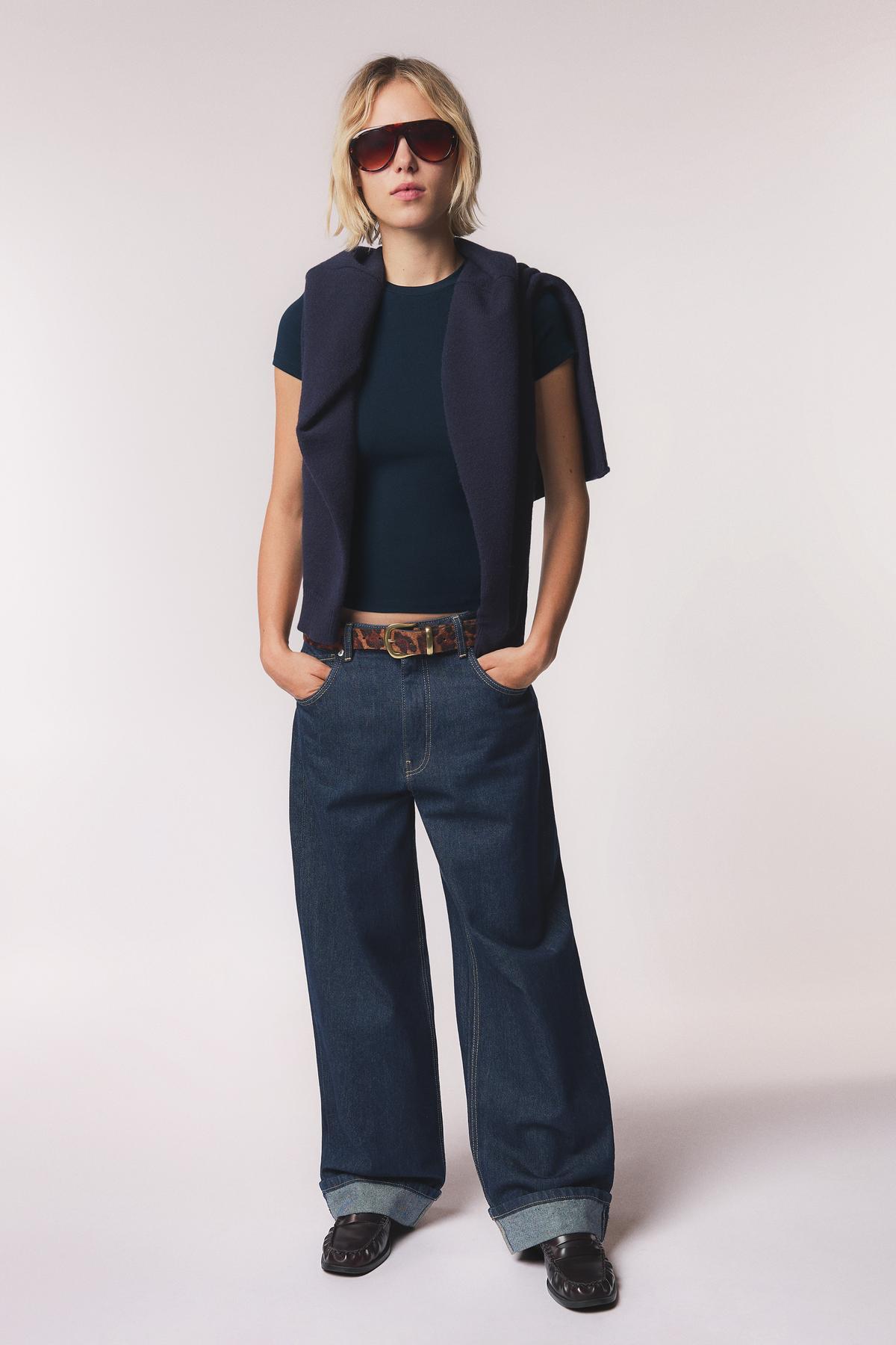 Bershka  Kısa kollu bisiklet yaka t-shirt - Görsel 3