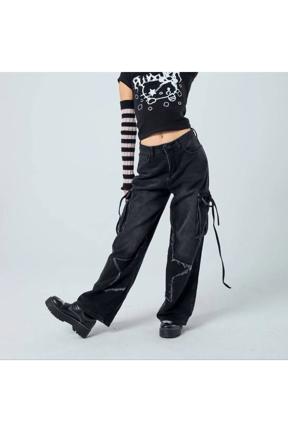 8line  Siyah Yıldız Y2K Stars Patch Detay Jeans Y2K Pantolon - Görsel 3
