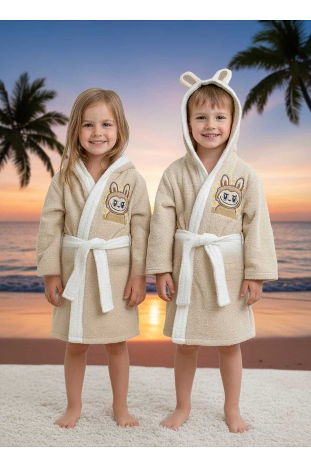 zavera for kids Unisex Çocuk Labubu Bornoz - %100 Organik Pamuklu fotoğrafı 5 (önizleme)