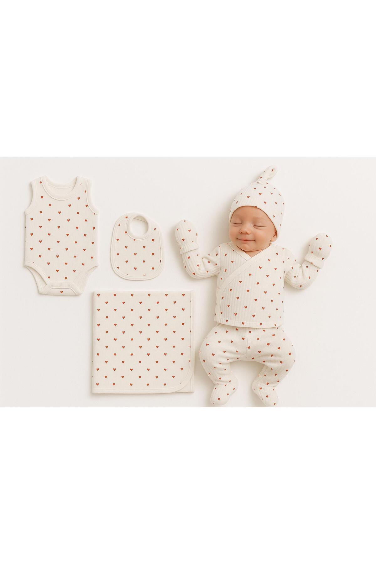 BYS BABY FASHION Organik Pamuklu Kalp Desenli Desenli 7'li Yenidoğan Kız- Erkek Bebek Hastane Çıkış Seti fotoğrafı 4 (önizleme)
