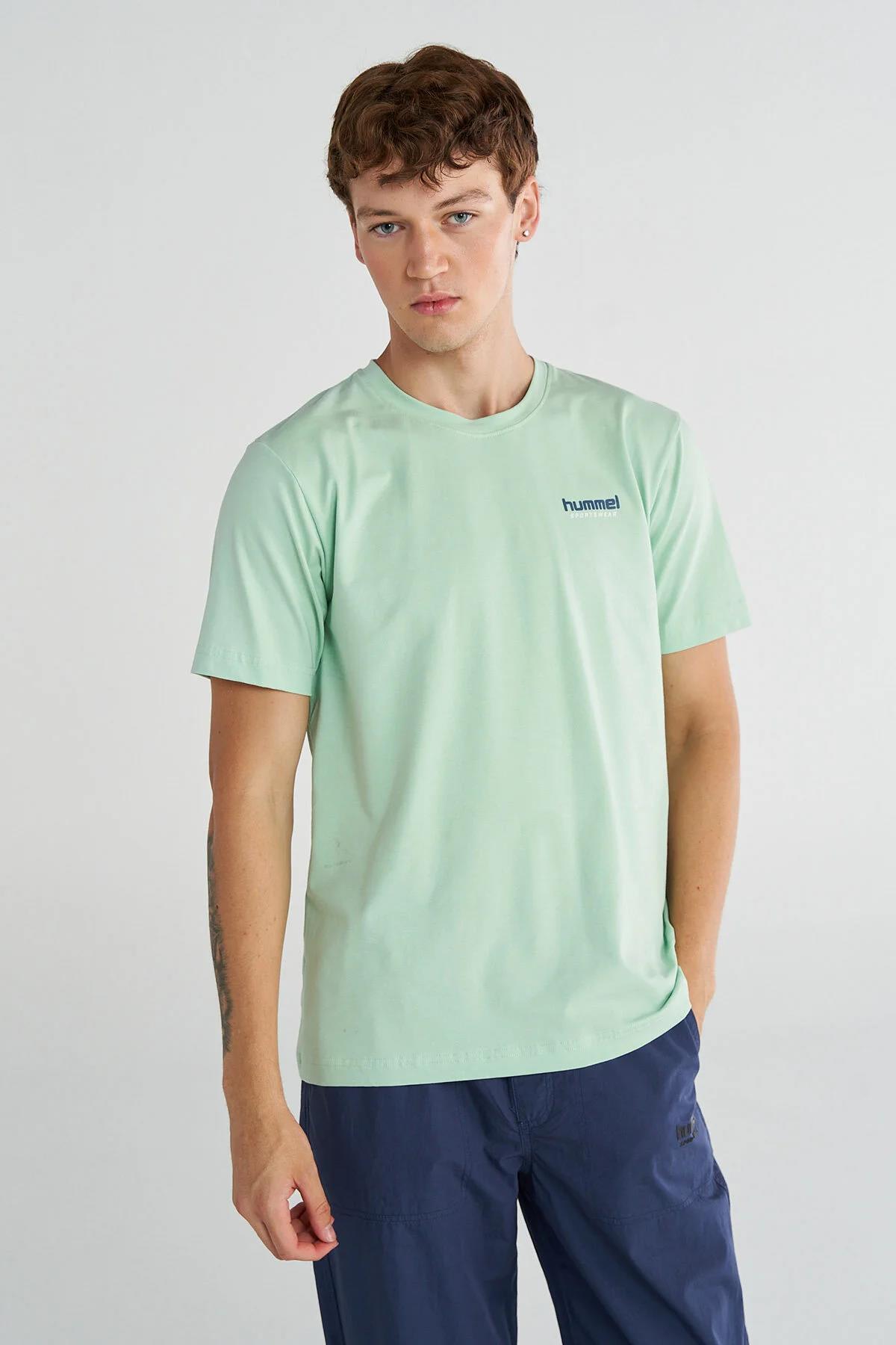 تی شرت آستین کوتاه مردانه HMLRAYE مدل S/S هامل تی شرت ورزشی hummel