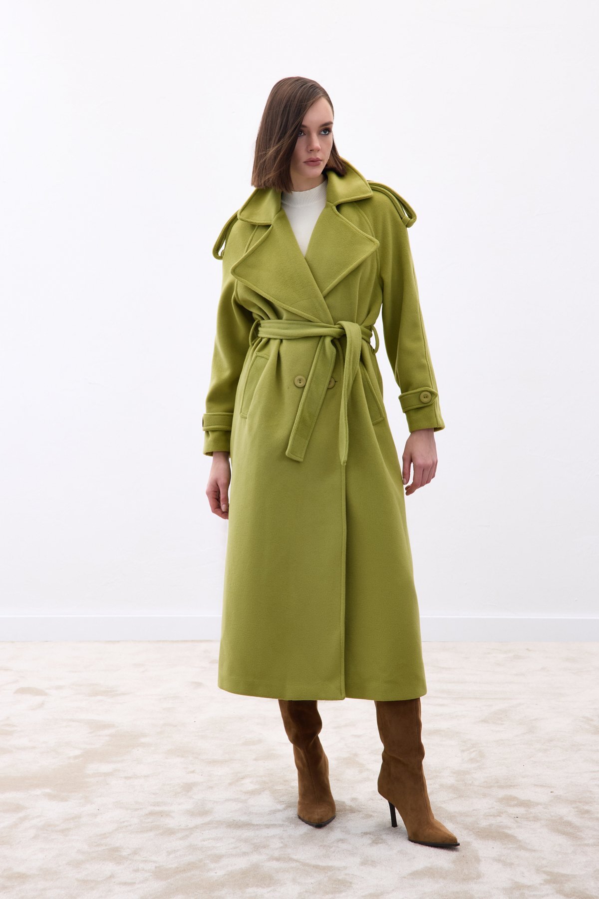 Sateen  Geniş Yaka Uzun Kaban - Yeşil - Görsel 5