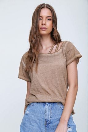 Kadın Koyu Bej Askı Detaylı Yıkamalı T-Shirt MDA-1124